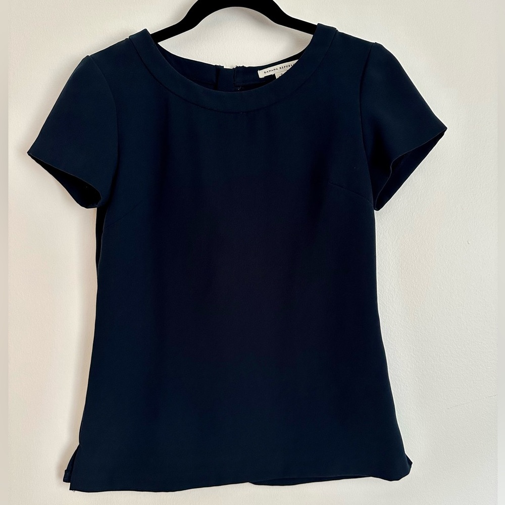 Banana Republic Navy Blue Short Sleeve Top with Full Zipper Back